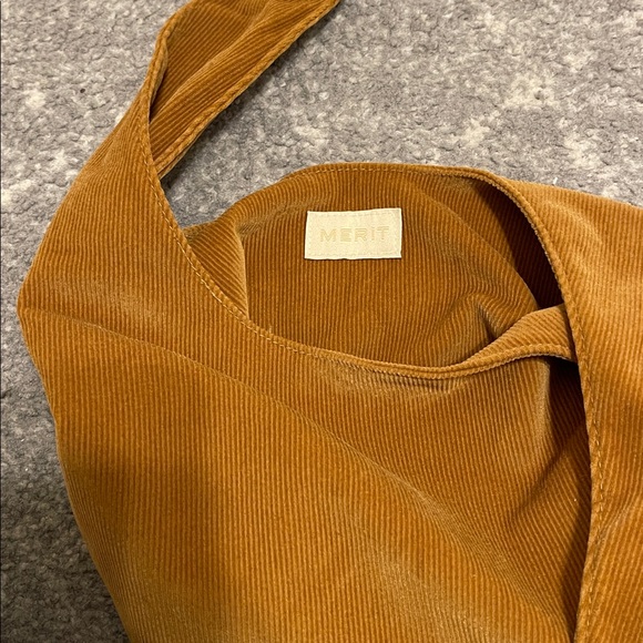 Merit Signature Bag - Picture 4 of 6